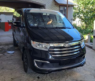 Срочно СОТИЛАДИ, JAC M3 2023 г.в. Пробег 27 000 км. ГБО ўрнатилмаган.