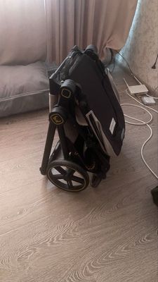 Продаю коляску в хорошем состоянии
