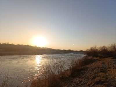 4 гектара вдоль реки на Ташморе.