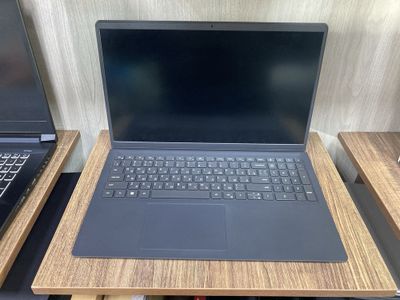 Dell i5-1335U 16/512