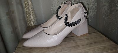 Tufli 39 razmer 150m