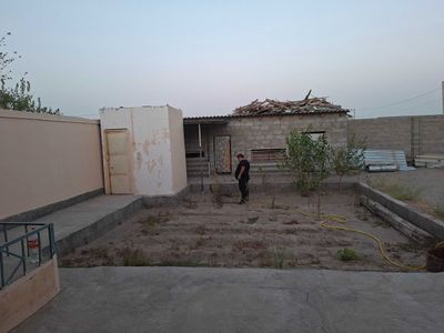Ximyaga 4sotxli xovli sotiladi suv suvet bor gaz gaz balon