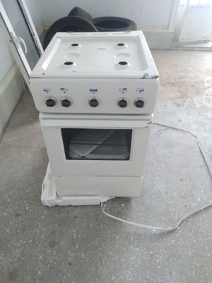 Gaz plita sotiladi