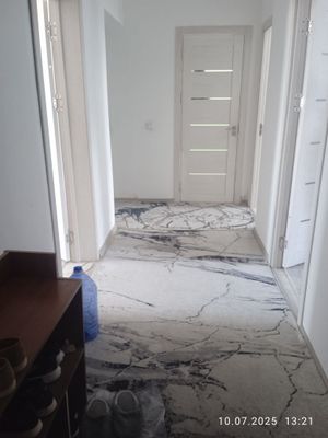 Yangi darhon2 .Oilalilarga va chet elliklarga