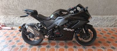 Moto bayc sotiladi 250 kb 2024 dekabr probeg 300km