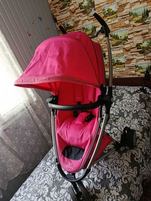 Коляска прогулочная