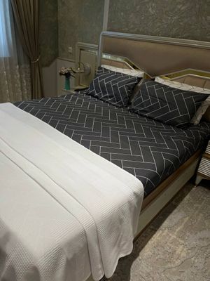 Постель комплект новый под заказ тоже есть