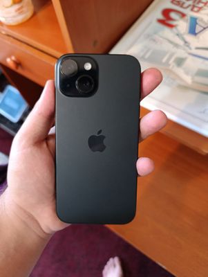 Iphone 15 в идеальном состоянии