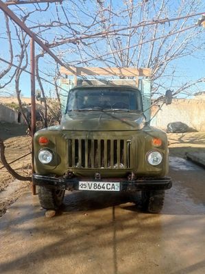 Gaz 53 sotiladi Jizzaxda