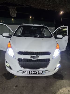 SPARK AVTOMAT 2020 YIL 4 pakalenya metani bor
