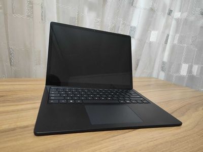 Microsoft Surface Laptop 3