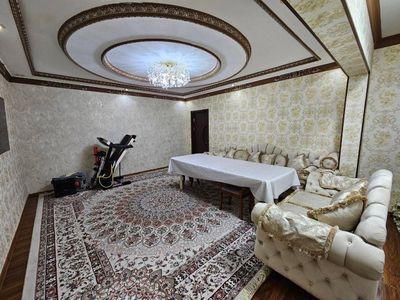 Продаётся квартира 3/4/4, 70м², с ремонтом и удобствами, срочно!