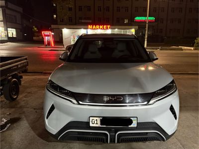Byd yuan up 3 pozitsa