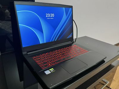 Ноутбук MSI Core i5 12 ядер 1650 видеокарта