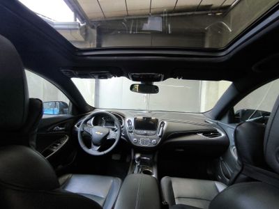 Malibu 2 mokriy asfalt
