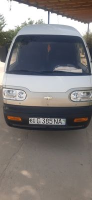 Дамас сотилада .