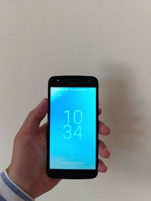 Motorola moto x4