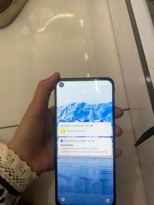 Opo telefon xotira 4/128 750ming