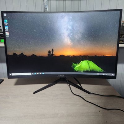 Монитор Bonzer 27 дюймов IPS FHD 180Hz Curved Состояние идеальное