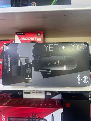 Logitech Blue Yeti + c922 combo