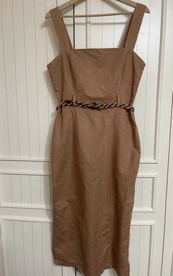 Льняное платье Zara