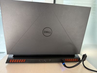 Ноутбук игровой DELL G15 i5-13450hx