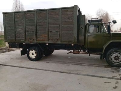 zil Ural mator