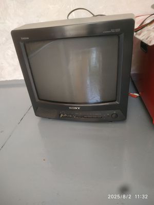 Продаётся телевизор SONY б/у