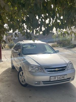 Lacetti 2013 avtomat 1.6