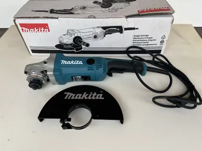 Болгарка Makita GA9050