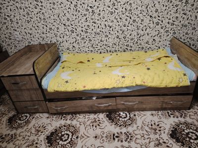 Продаётся кровать детская