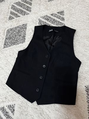 Женский жакет от ZARA