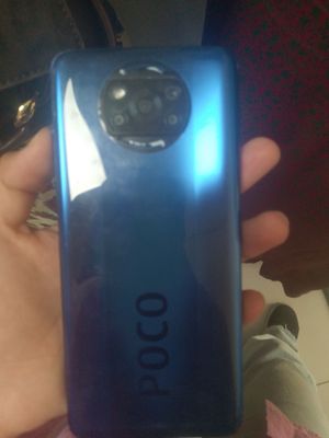 POCO telefoni