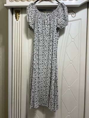 Платья по 100