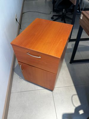Тумбочки комплект