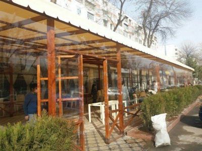 Salafan baner tent oʻrnatamiz va optom narxda sotamiz
