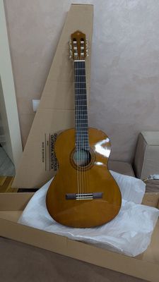 Yamaha C40 классическая