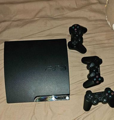 ps3 кучей игр и дисков