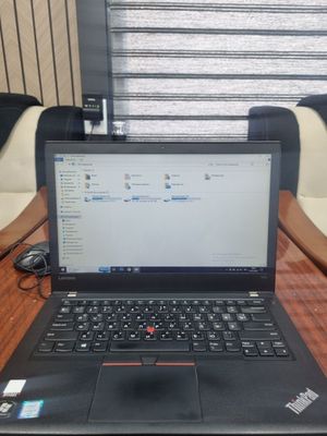 Core i5 noutbok sotiladi xolati zur
