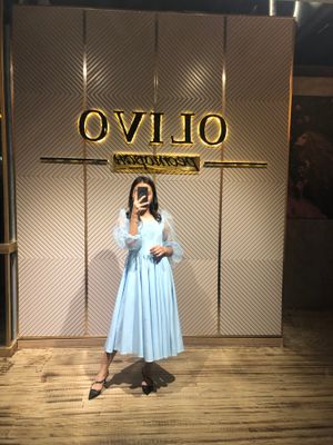 платье, одевали только 2 раза в отличном состояни