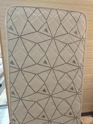 Детский матрас, в отличном состоянии, 160 * 23 * 83 см