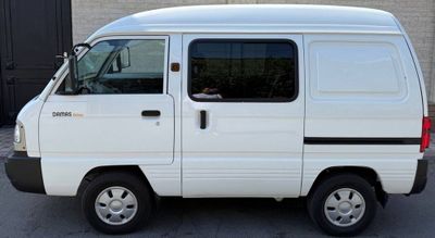 Damas kombi 2025