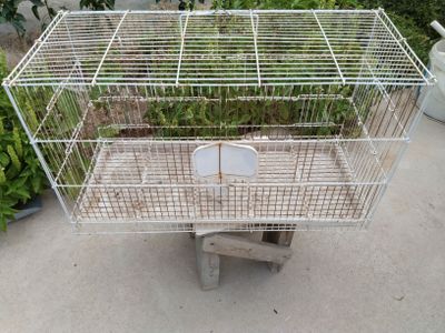 Продам клетку для попугаев