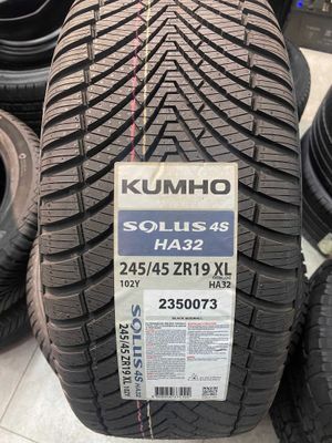 Kumho Solus 4 S HA32 245/45R19