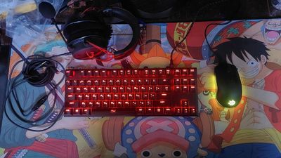 Игровая мышка, клавиатура, наушники
