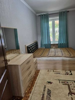 Сдаётся квартира 2х комнатная ЦУМ 2 этаж
