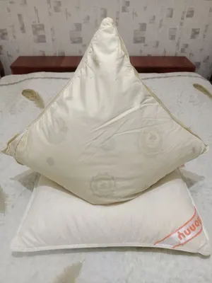 Перьевые подушки.