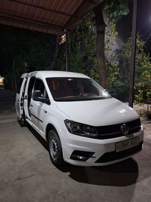 Автомобиль Volkswagen
