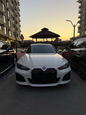 BMW i4 eDrive 40