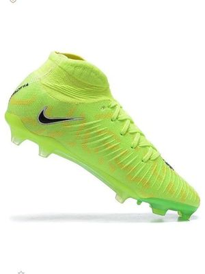 Мега скидки! Бутсы Nike Phantom Luna !